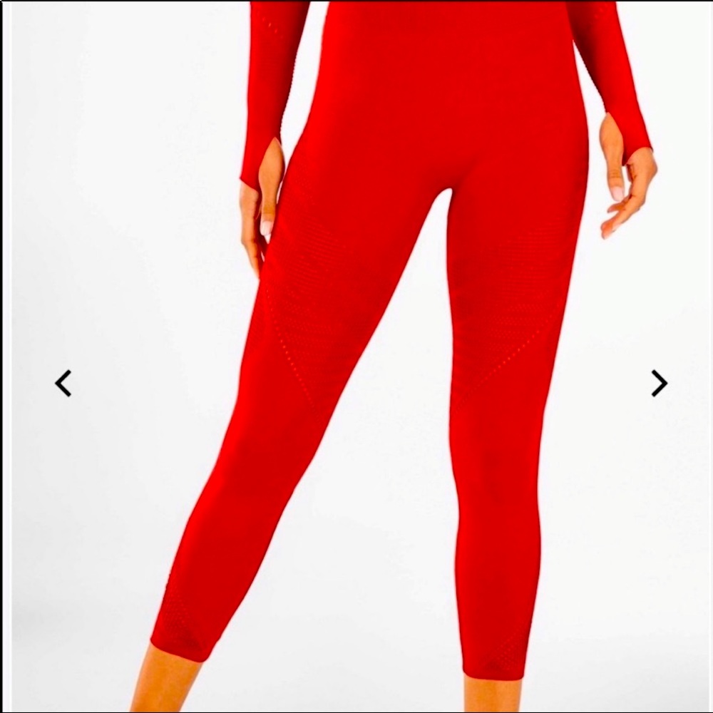 Fabletics seamless high waisted 7/8 legging XS